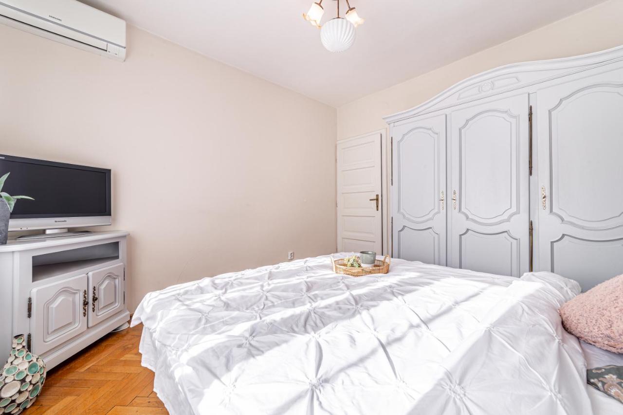 Nala Central Apartment Арад Екстер'єр фото